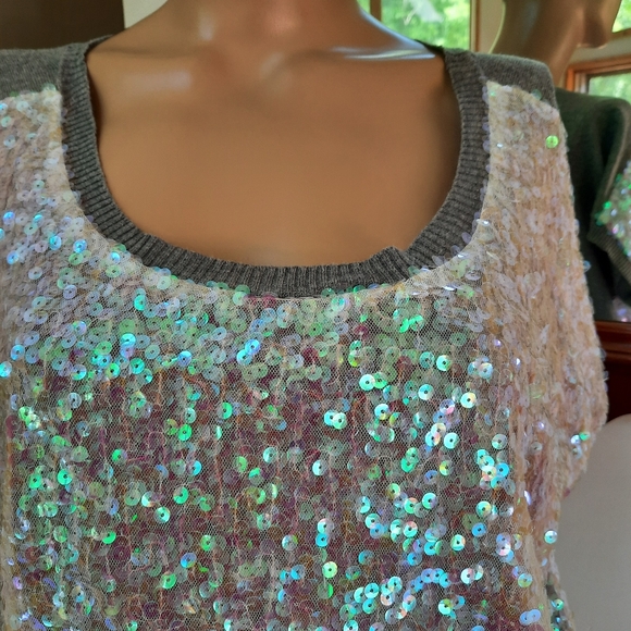 💰SOLD💰A New  Approach. NWT. Petite/XL. Sweater. I ❤️ Bundles - Picture 5 of 9